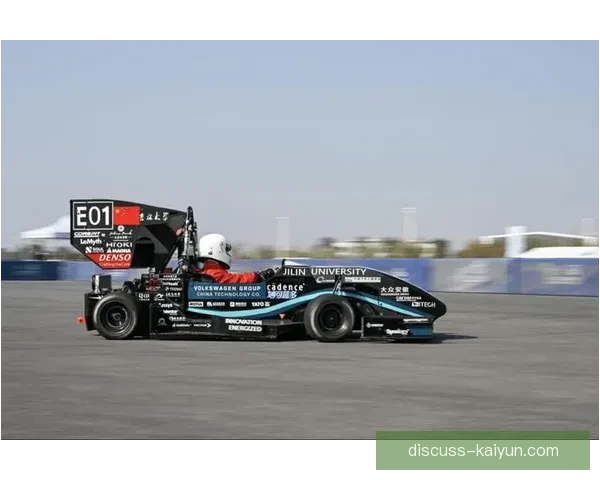 F1新赛季风云再起豪门车队角逐冠军悬念升级车手表现成最大看点