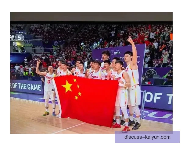 CBA季后赛激烈角逐多队冲击总决赛球迷热情高涨 CBA季后赛激烈角逐多队冲击总决赛球迷热情高涨